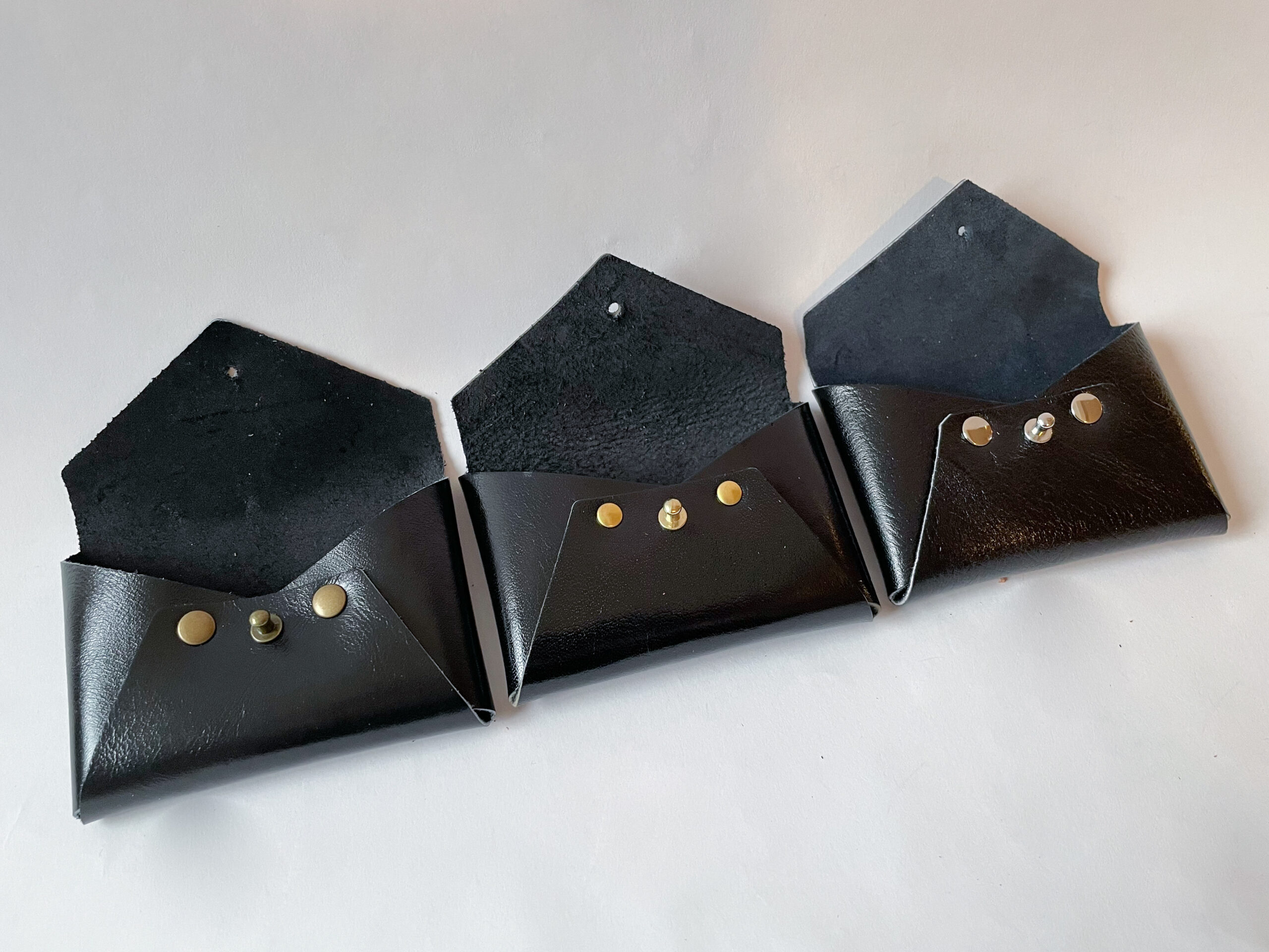 Avery Envelope Card Case - Image 3